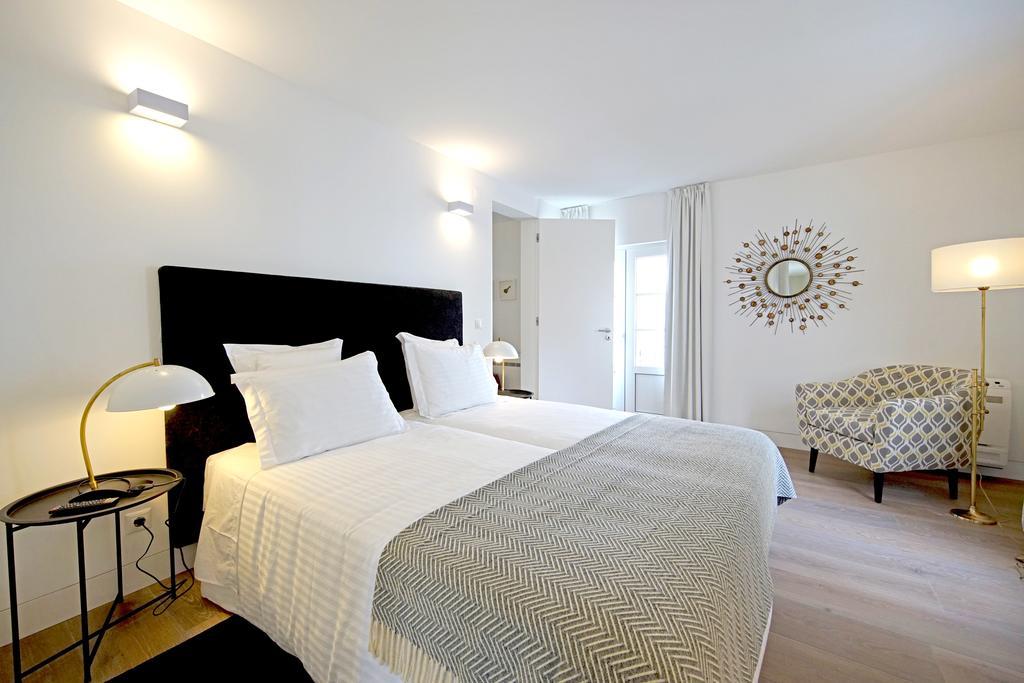 Alma Moura Residences Appartamento Lisbona